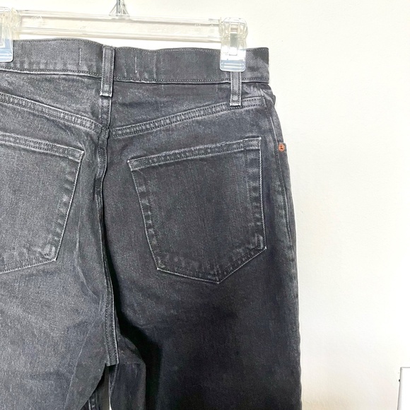 Abercrombie Curve Love Ultra High Rise 90s Straight Jean Black 28 / 6 Regular - Picture 8 of 14